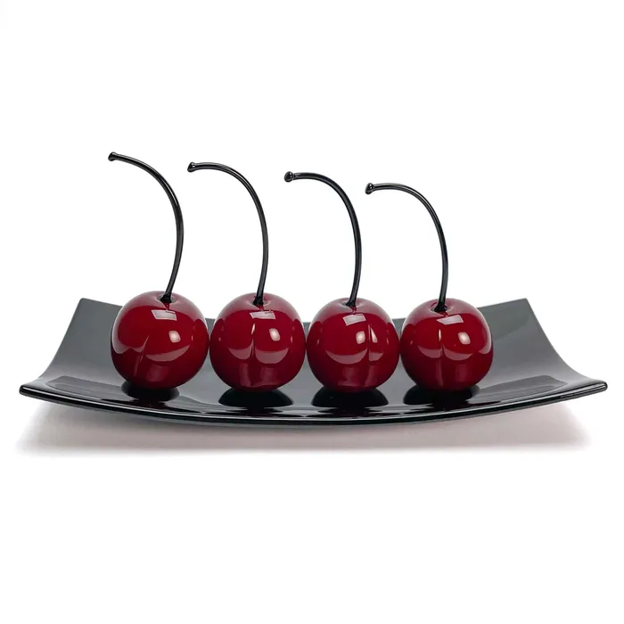 Set 4 Big Cherries with Black Plate Love and Elegance Murano Glass MuranoVItrum Rings Set 4 Big Cherries with Black Plate Love and Elegance Murano Glass MuranoVItrum Rings