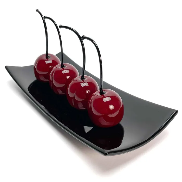 Set 4 Big Cherries with Black Plate Love and Elegance Murano Glass MuranoVItrum Rings Set 4 Big Cherries with Black Plate Love and Elegance Murano Glass MuranoVItrum Rings