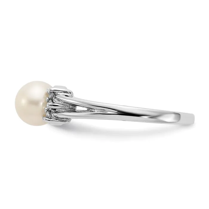 Rings 14k White Gold 6mm FW Cultured Pearl AA Diamond ring Goldia