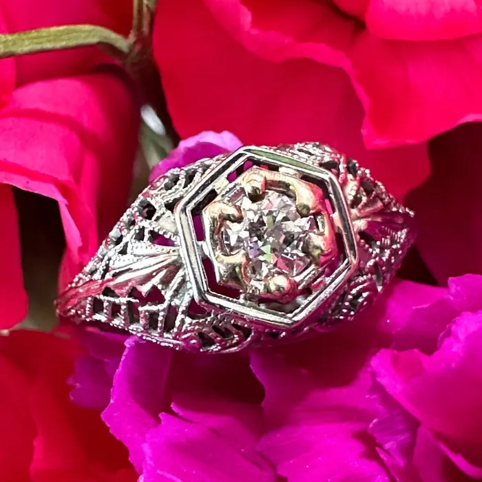 18 Karat White Art Deco Diamond Ring 10000404 ONeills Estate Jewelry Rings 18 Karat White Art Deco Diamond Ring 10000404 ONeills Estate Jewelry Rings