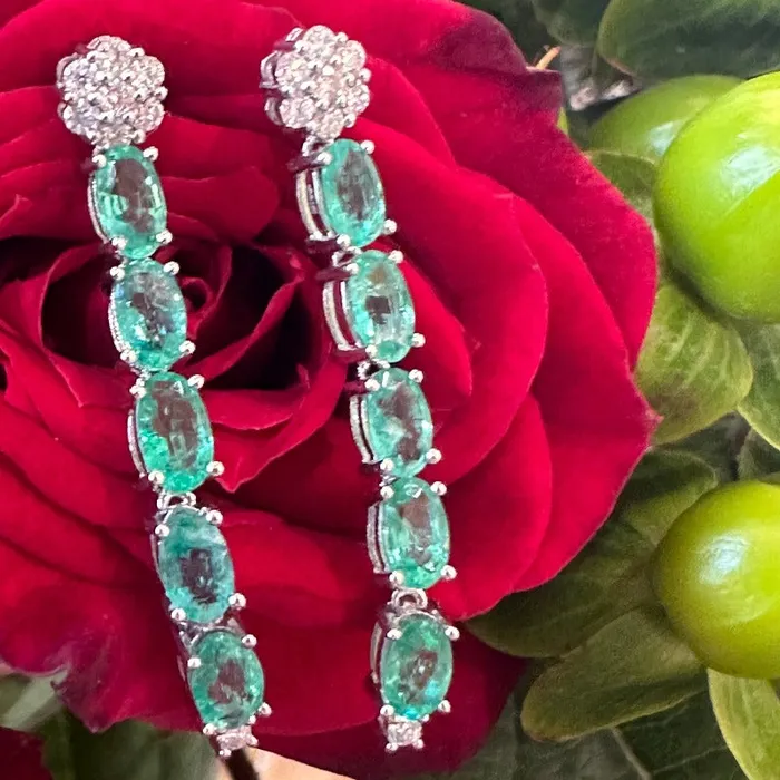 Earrings ONeills Estate Jewelry Emerald and Diamond Dangle Earrings 21000900 Earrings ONeills Estate Jewelry Emerald and Diamond Dangle Earrings 21000900