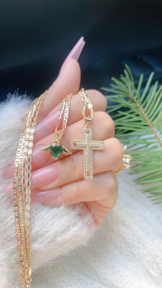 Emerald Heart Cross Necklace Set MP Jewelry Necklaces