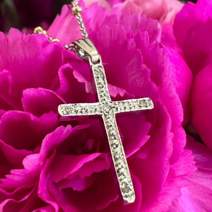 ONeills Estate Jewelry 14 Karat White Gold Cross w Sterling Silver Gold Filled Chain 16000337 Rings ONeills Estate Jewelry 14 Karat White Gold Cross w Sterling Silver Gold Filled Chain 16000337 Rings
