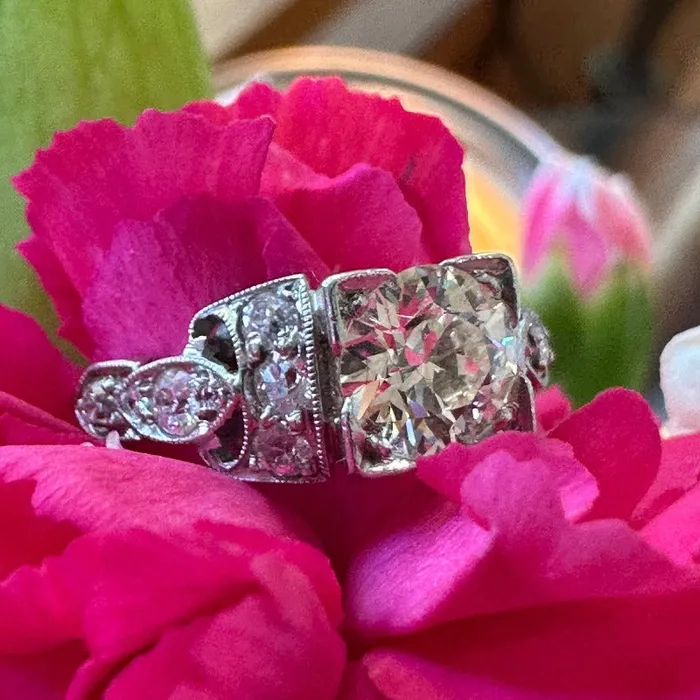 ONeills Estate Jewelry Rings Platinum Engagement Ring 10000938
