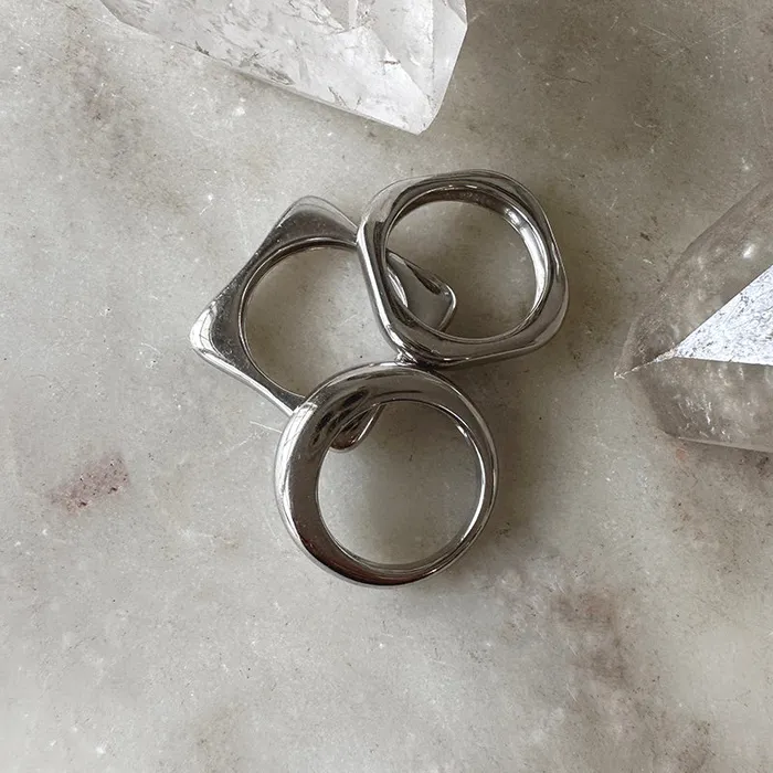 Robindira Unsworth Eros Silver Ring Rings
