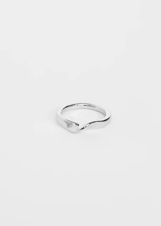 Trendolla Jewelry Rings Trendolla Sterling Silver Highs And Lows Ring Wave Ring